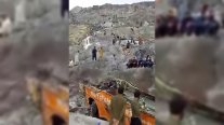 Al menos 20 muertos tras caer un bus por un barranco en Pakistán